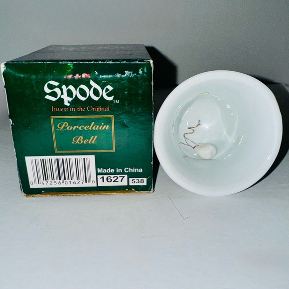 Spode Porcelain Christmas Tree Bell Ornament Hand Bell, 2001 - Picture 7 of 9